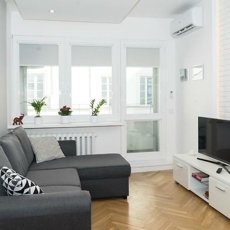 Old Town Grand Theatre Apartment 2 Варшава Экстерьер фото